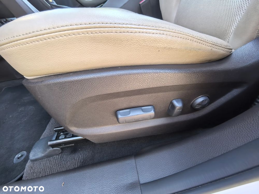 Hyundai Santa Fe - 27