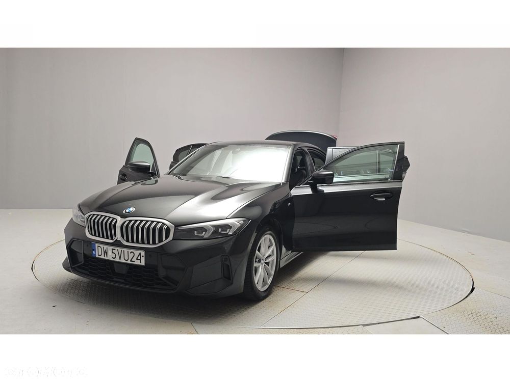 BMW Seria 3 - 15