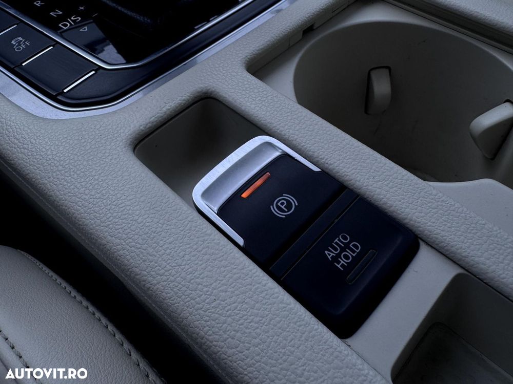 Volkswagen Passat Alltrack - 15