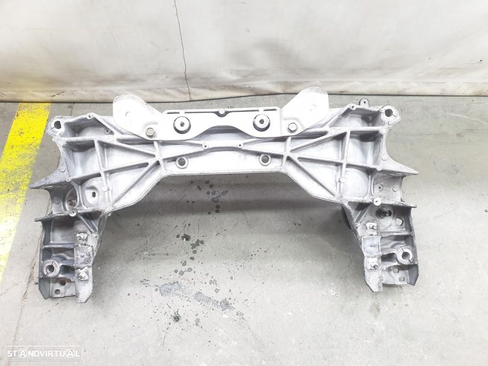 CHARRIOT FRONTAL INFINITI Q50 V37 - 1