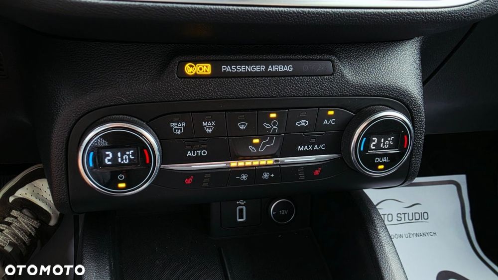 Ford Focus - 20