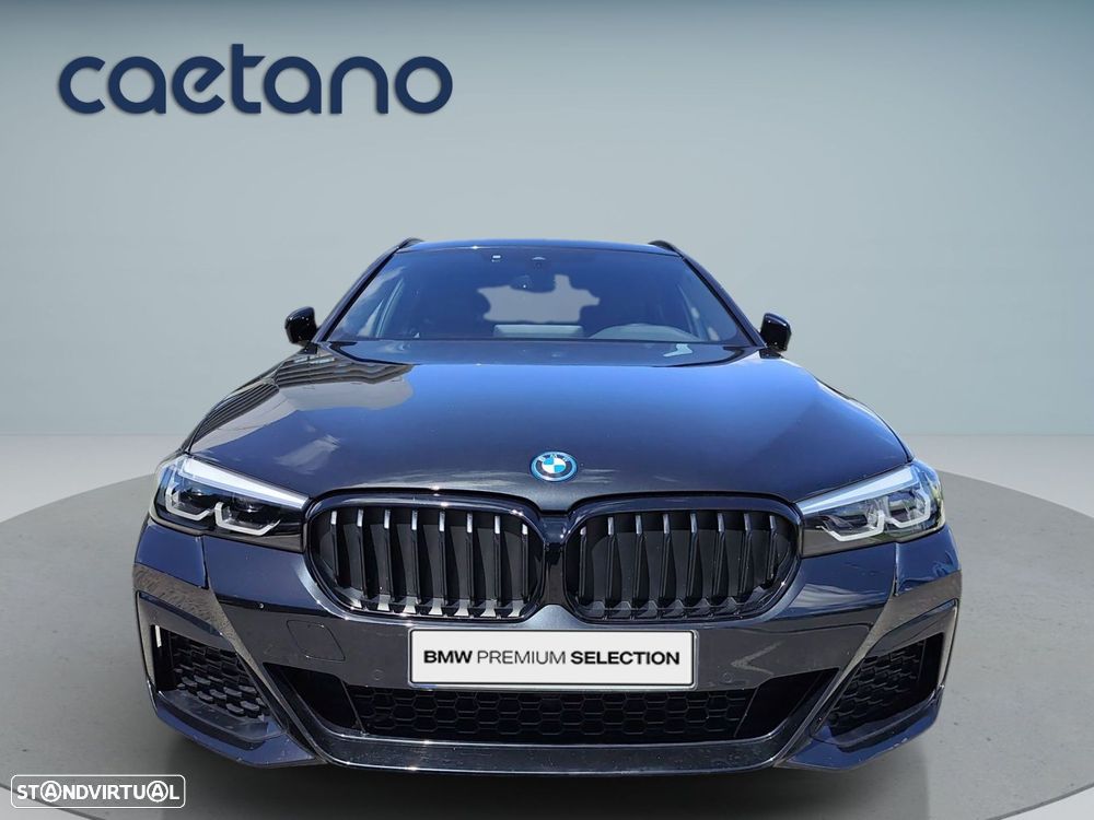 BMW 520 e Pack M - 2