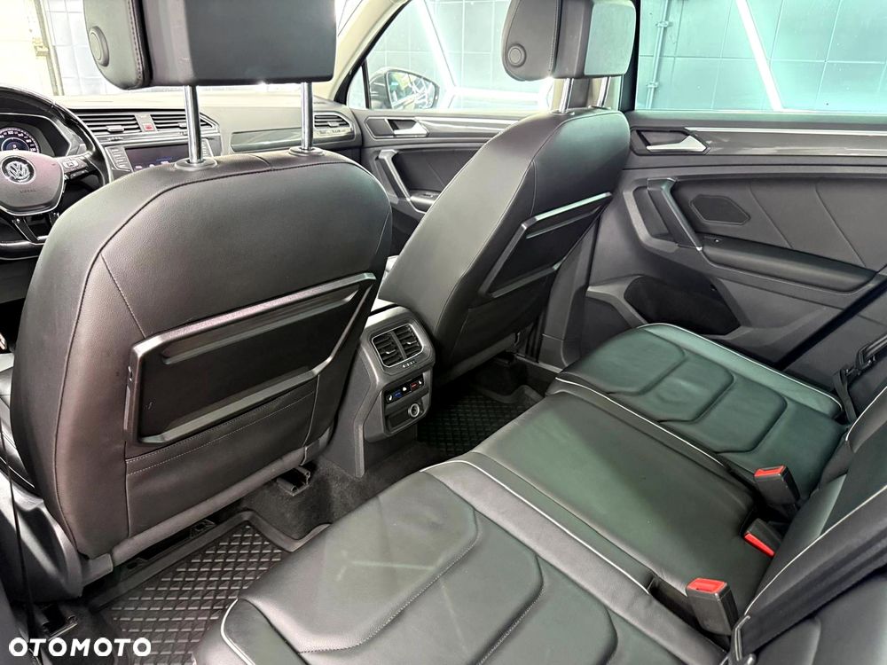 Volkswagen Tiguan 2.0 TDI SCR 4MOTION (BlueMotion Techn.) DSG Highline - 27