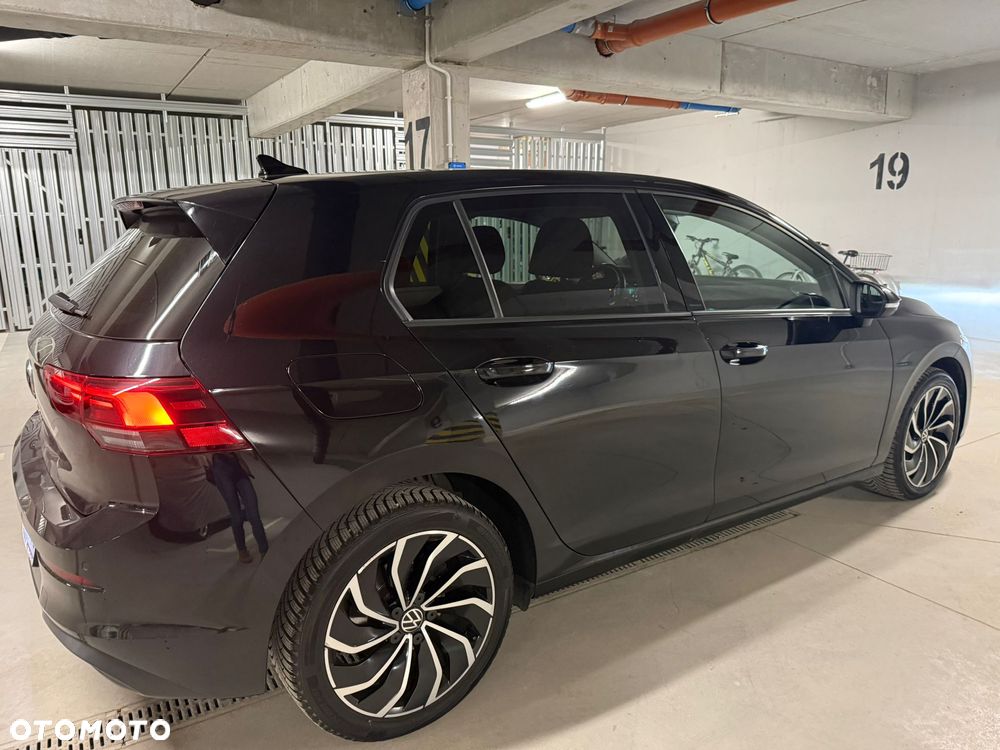 Volkswagen Golf 1.5 TSI EVO Life - 1
