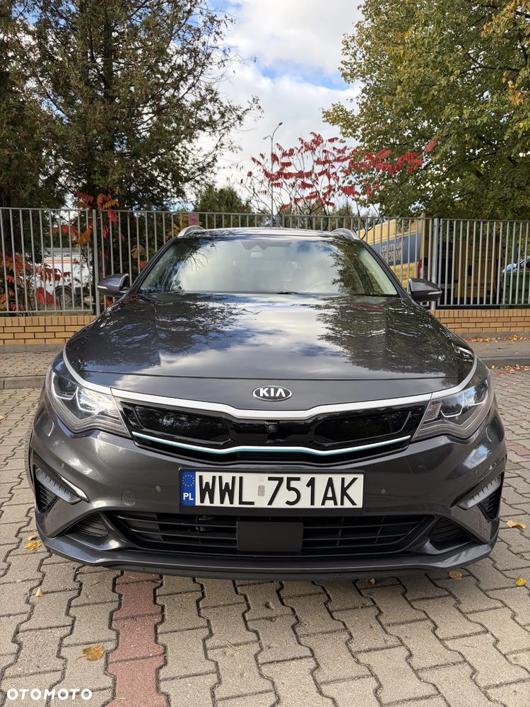 Kia Optima Plug-in Hybrid - 10