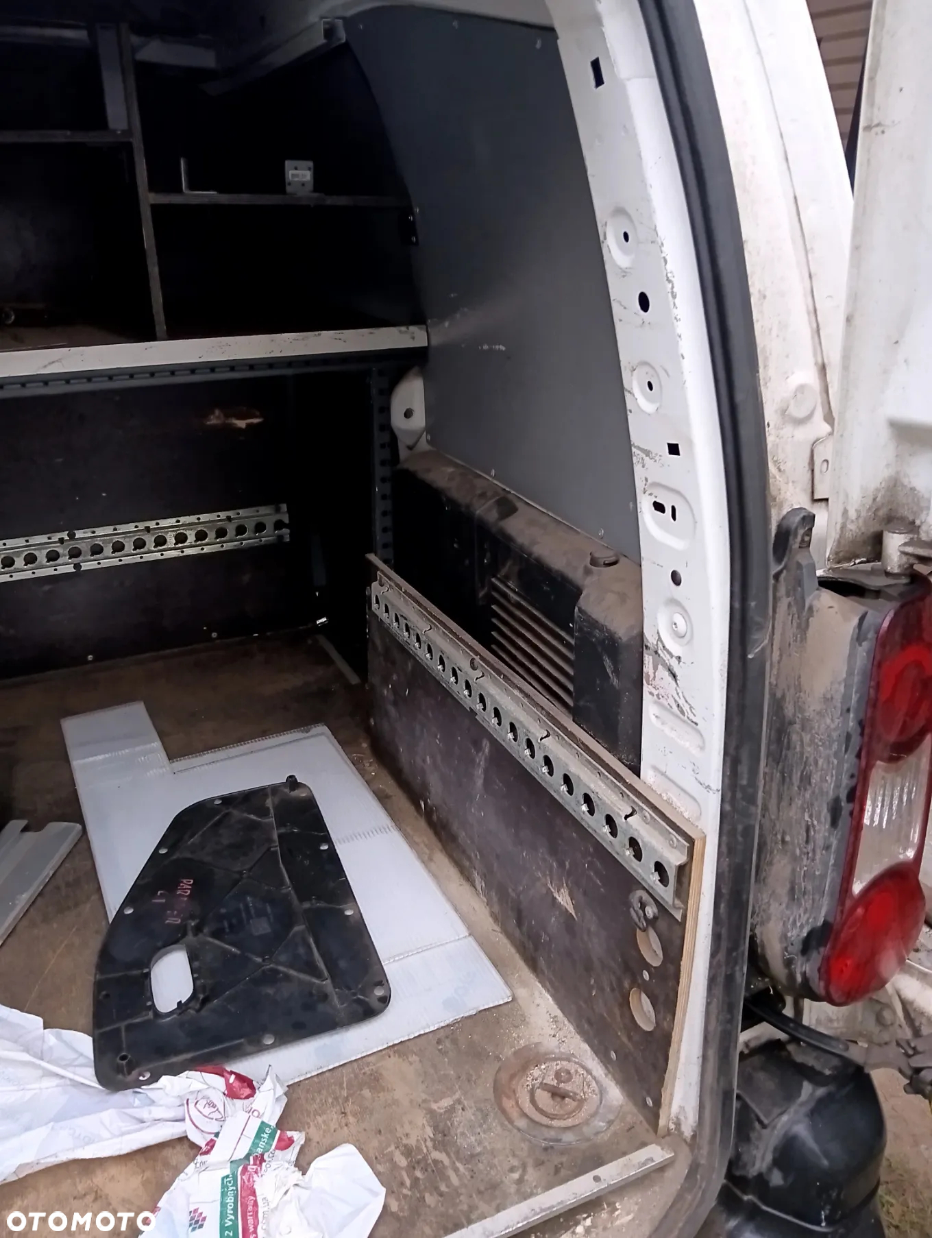 Zabudowa paki ładowni Peugeot Partner Citroen Berlingo Fiat Doblo Renault Kangoo Opel Combo - 5