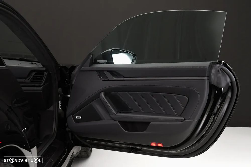 Porsche 911 (992) Carrera GTS - 9