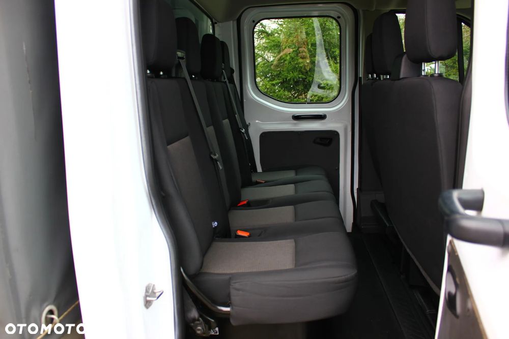 Ford TRANSIT BRYGADÓWKA 2.0 TDCI 130KM 7 OSÓB PAKA PLANDEKA OŚWIETLENIE ROBOCZE - 27