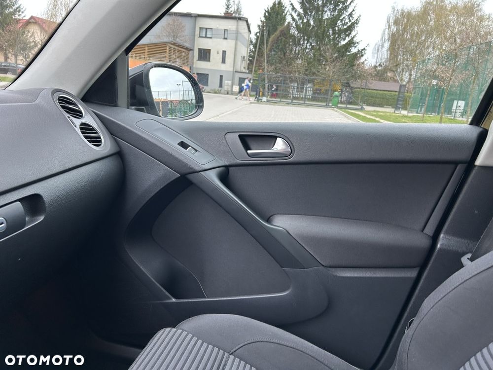 Volkswagen Tiguan 2.0 TDI 4Mot Sport&Style DSG - 26