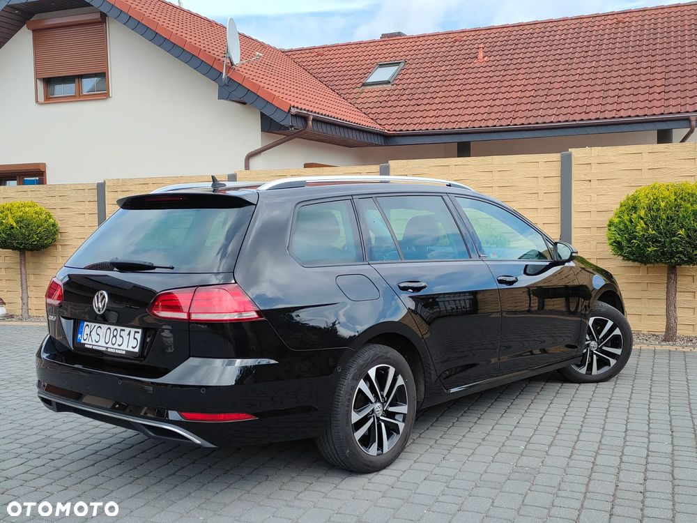Volkswagen Golf 2.0 TDI SCR DSG IQ.DRIVE - 9