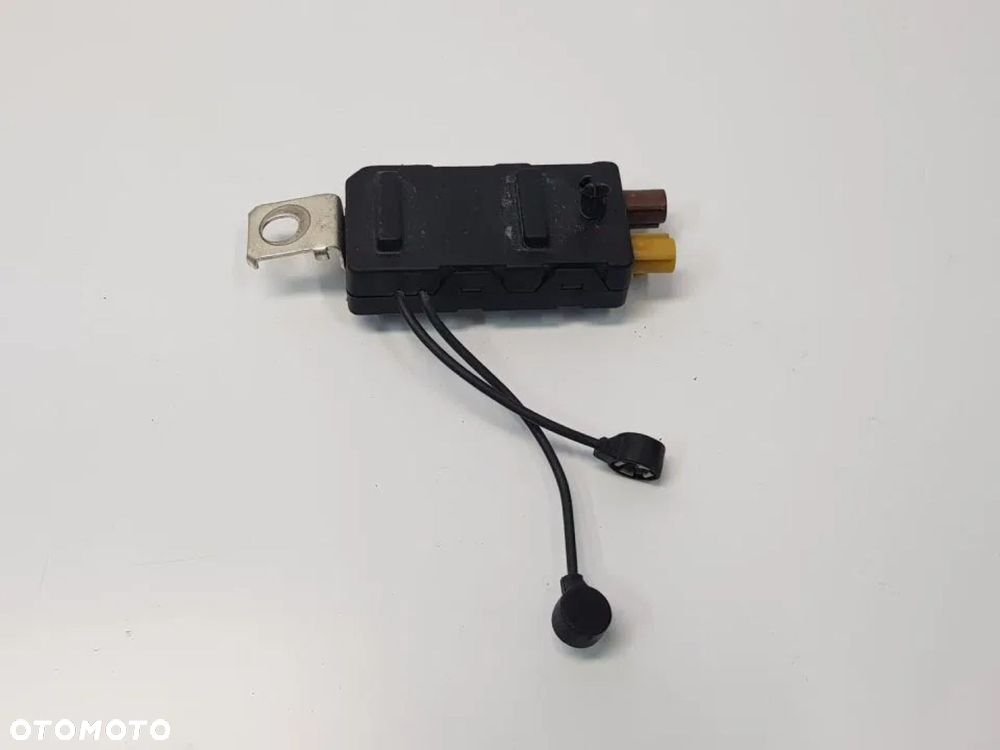 WZMACNIACZ ANTENOWY CALEARO RENAULT TALISMAN - 3