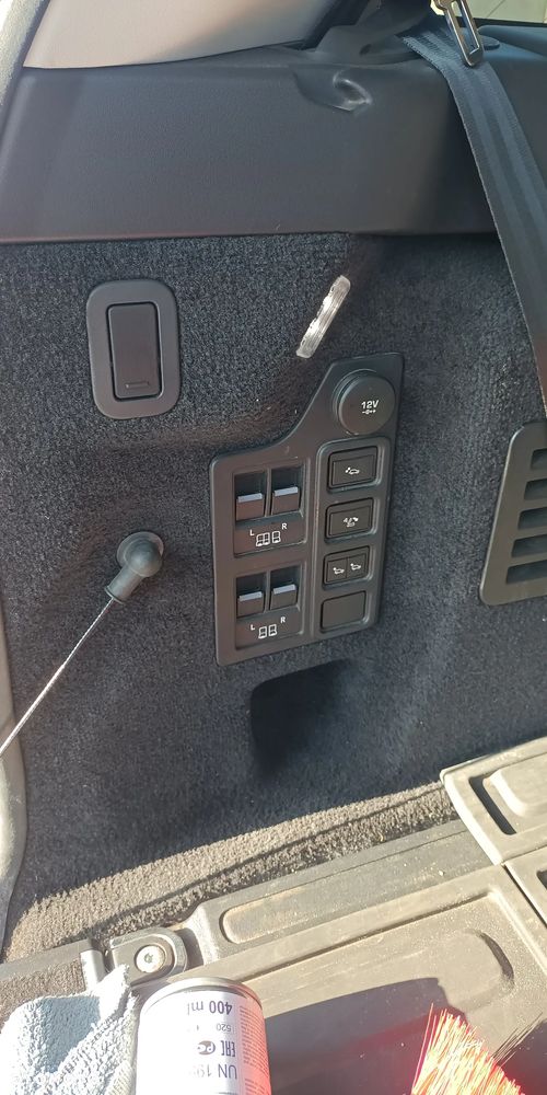 Land Rover Discovery - 17
