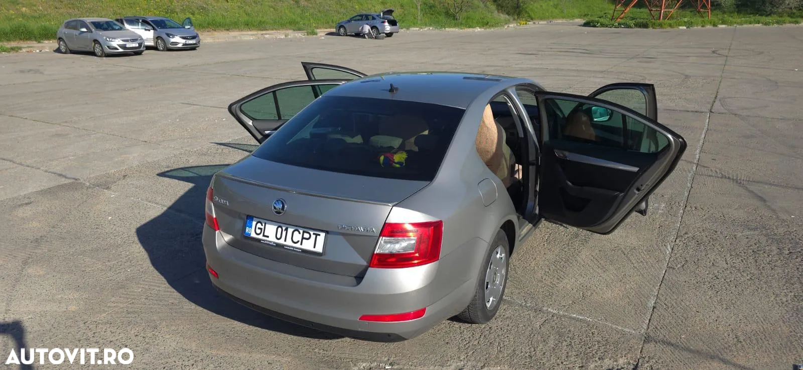 Skoda Octavia 1.6 TDI (Green tec) DSG Ambition - 3