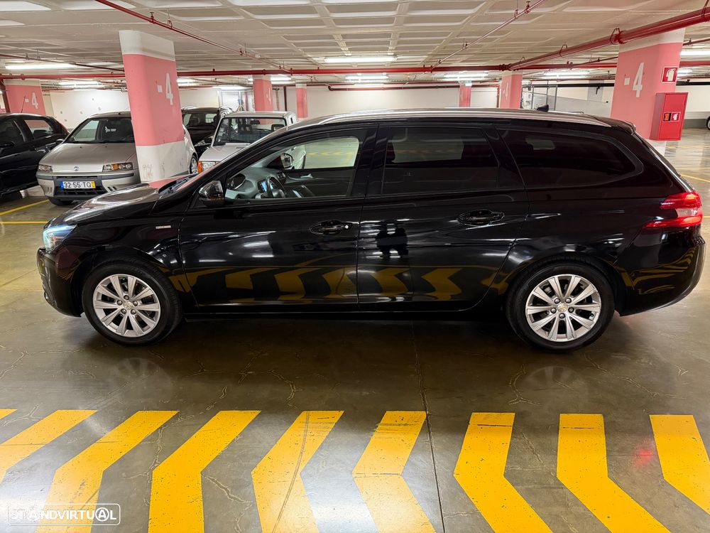 Peugeot 308 SW - 9