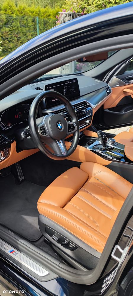 BMW Seria 5 530d xDrive mHEV M Sport sport - 9