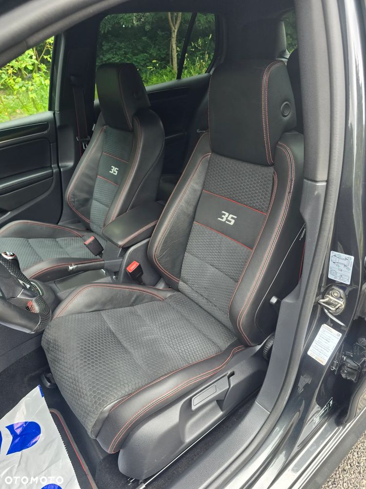 Volkswagen Golf 2.0 GTI Edition 35 - 11