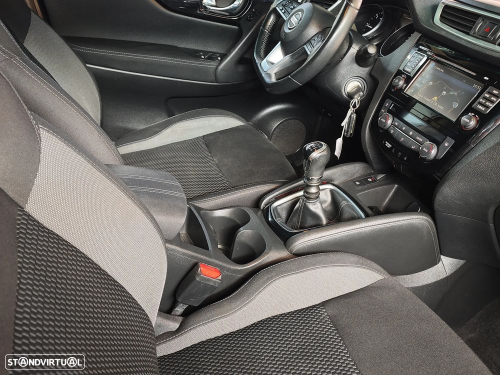 Nissan Qashqai 1.5 dCi Acenta Connect - 9
