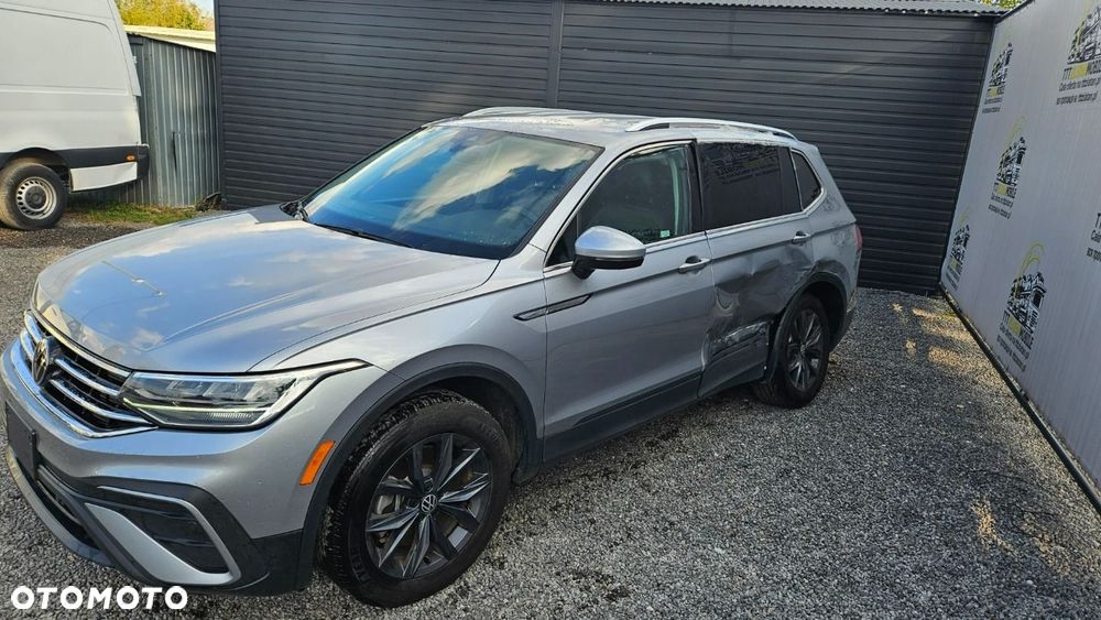 Volkswagen Tiguan - 4