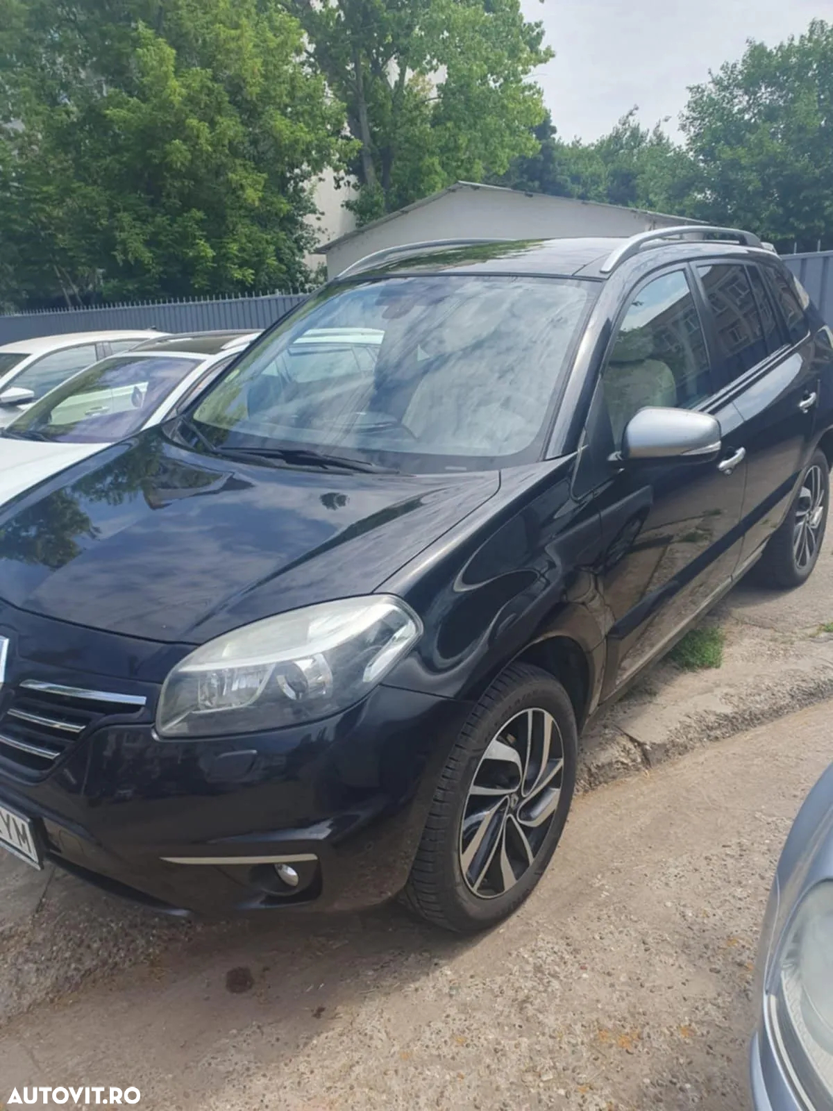 Renault Koleos dCi 175 FAP 4x4 Aut. Night and Day - 4