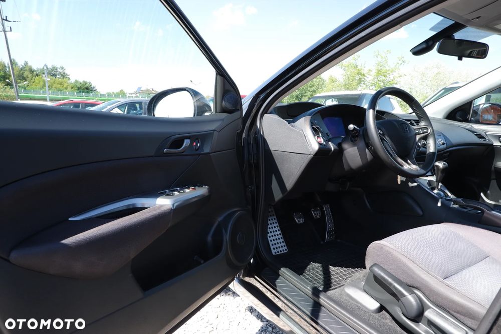 Honda Civic 1.4 i-VTEC Comfort - 25