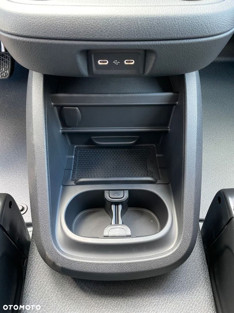 Mercedes-Benz Vito - 18