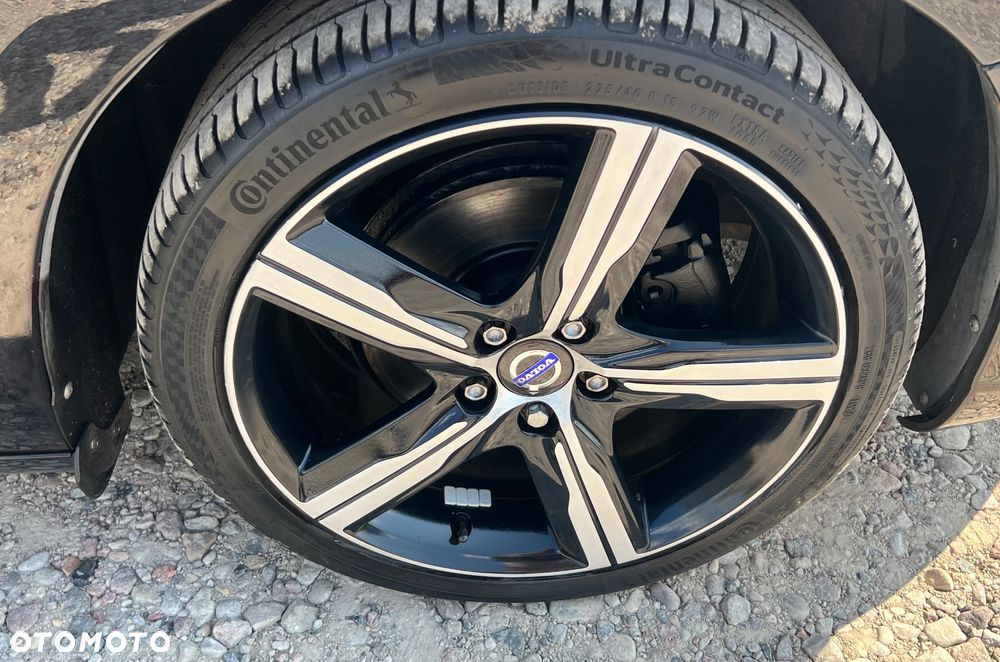 Volvo V60 D3 Drive-E R-Design Momentum - 33