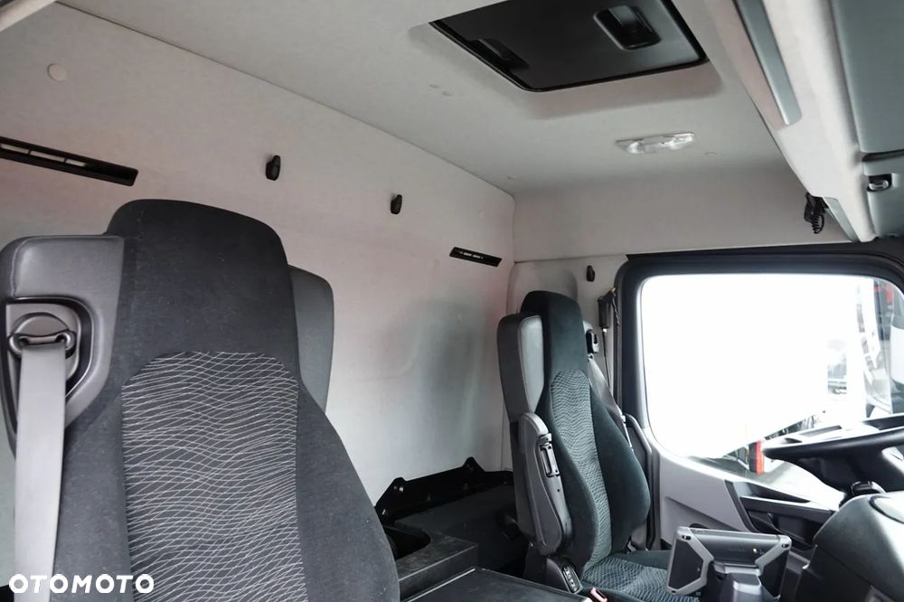 Mercedes-Benz ACTROS / 2545 / 6x2 / WYWROTKA 32 m3 / SZYBER DO ZBOŻA / ŁADOWNOŚĆ: 15.000 KG / OŚ SKRĘTNA + PODNOSZONA / EURO 6 - 34
