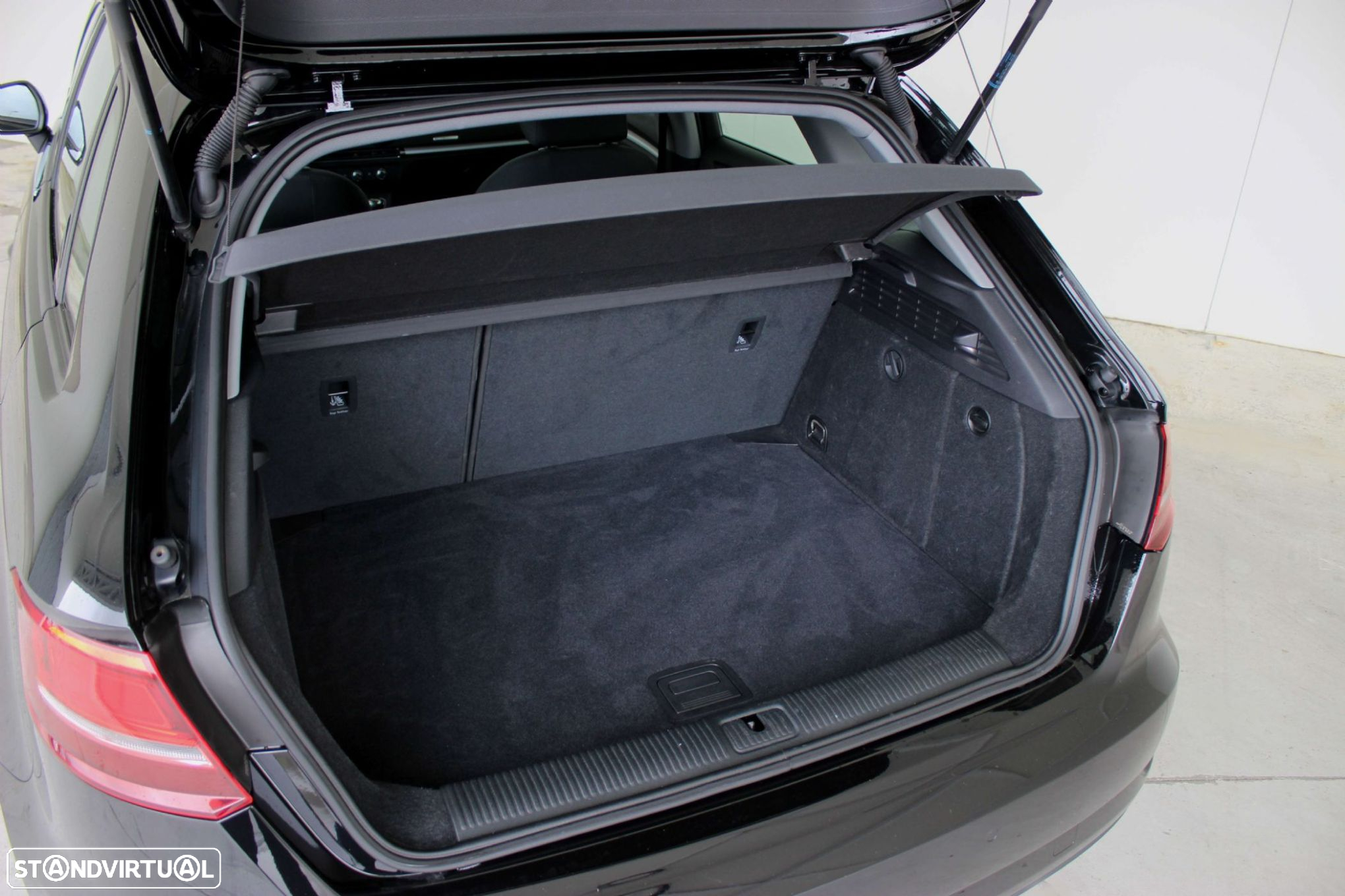 Audi A3 Sportback 30 TDI Design - 10