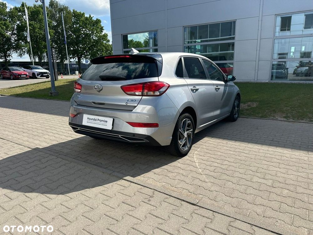 Hyundai i30 1.5 T-GDI 48V Smart - 9