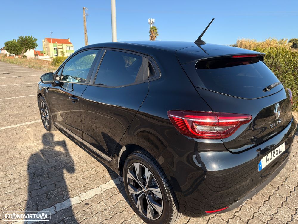 Renault Clio - 28