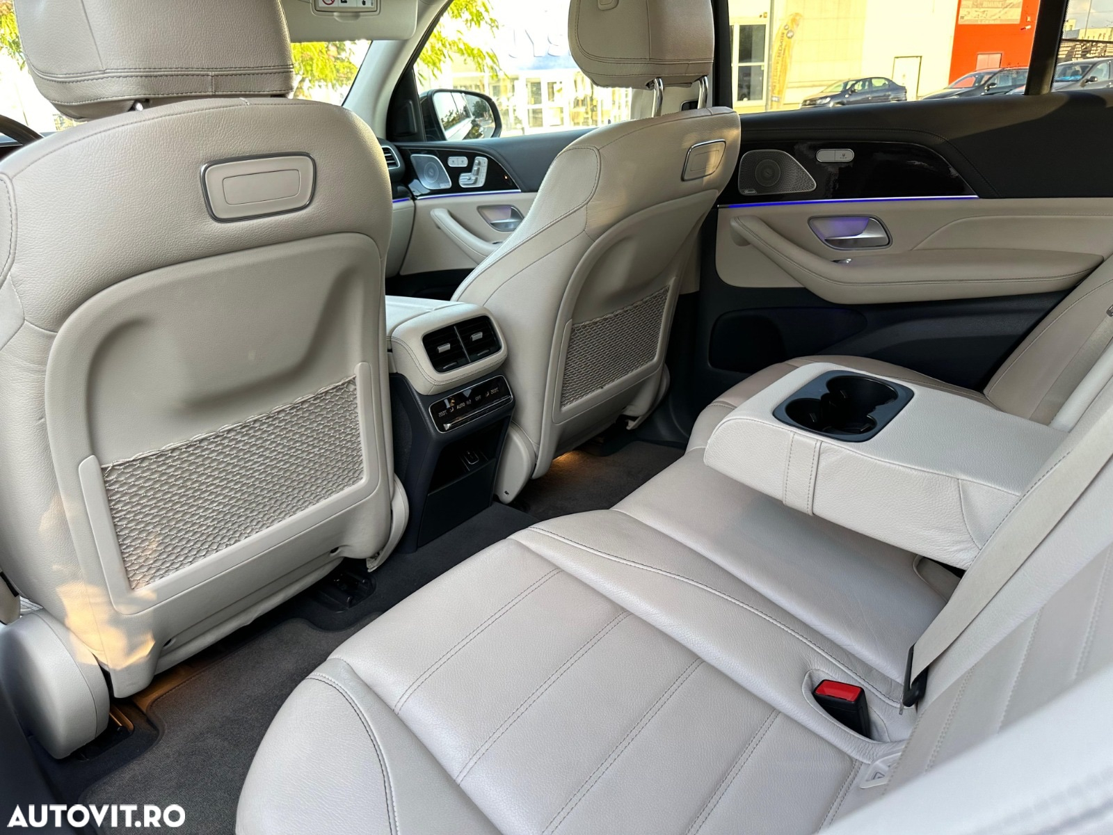 Mercedes-Benz GLE 300 d 4MATIC - 12
