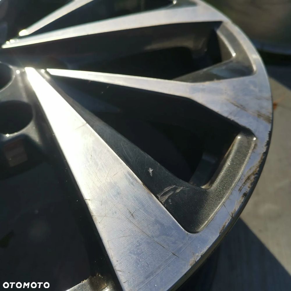 FELGA AUDI Q6 SQ6 E-TRON 8J 19 ET40 5x130 85H601025D - 3