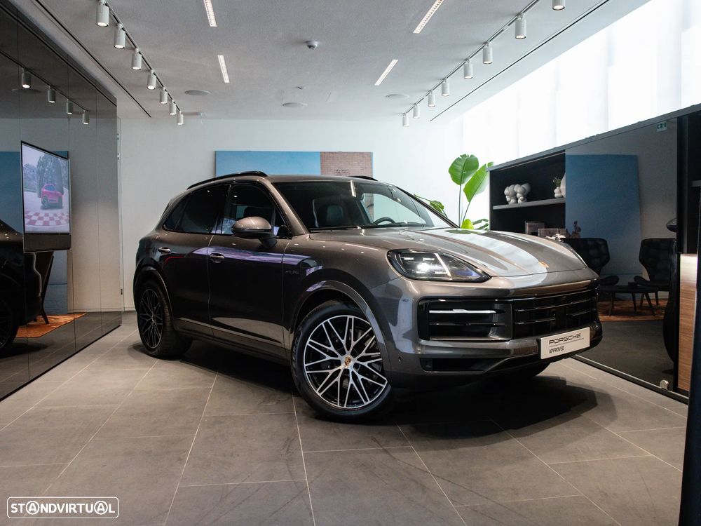 Porsche Cayenne E-Hybrid - 6