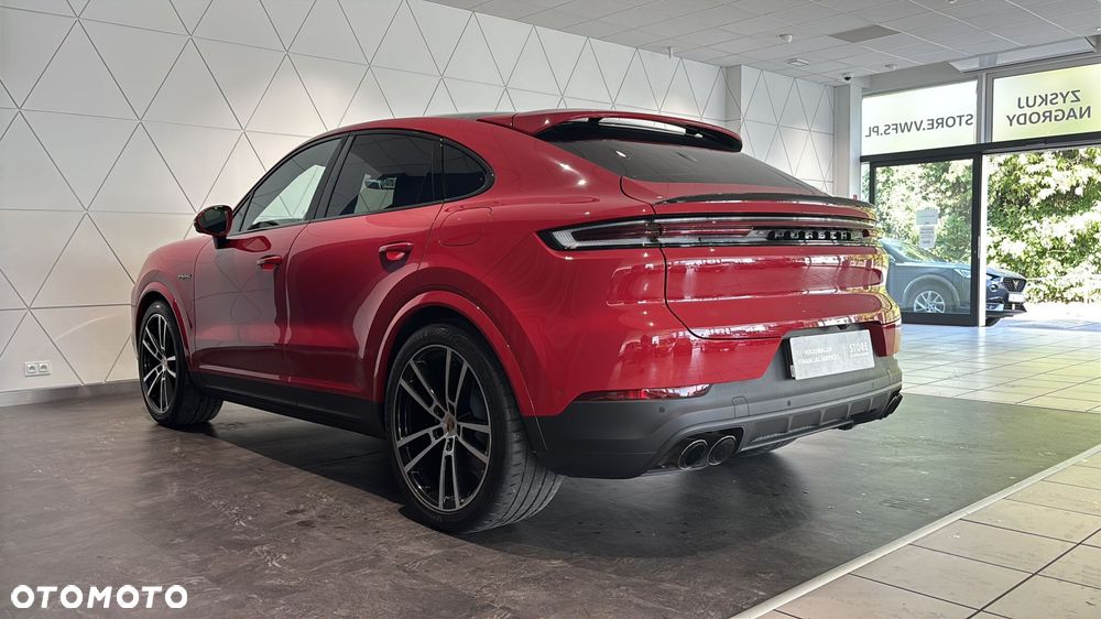 Porsche Cayenne E-Hybrid - 4