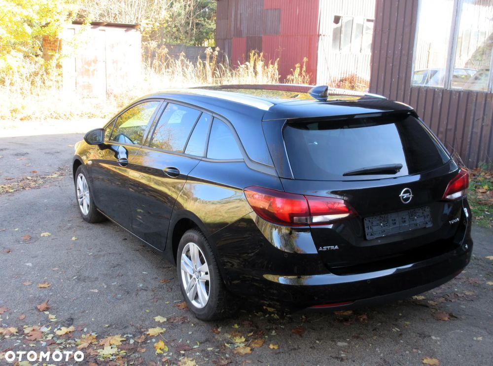 Opel Astra 1.4 Turbo Dynamic - 11