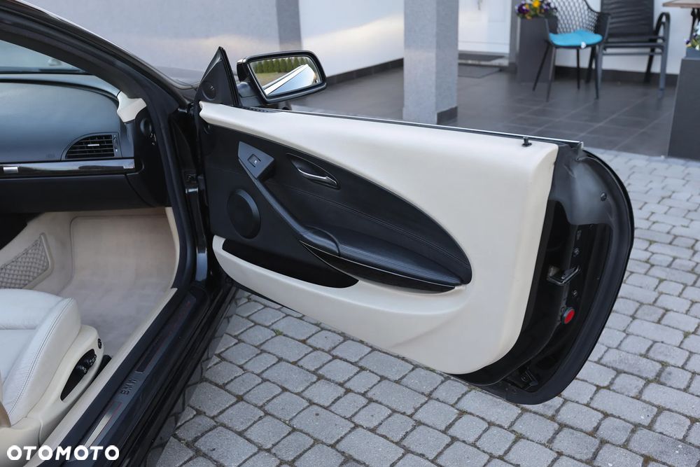 BMW Seria 6 650 i - 24