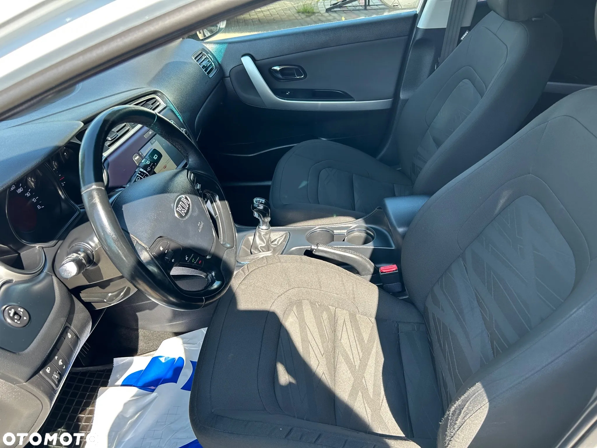 Kia Ceed 1.4 Attract - 10
