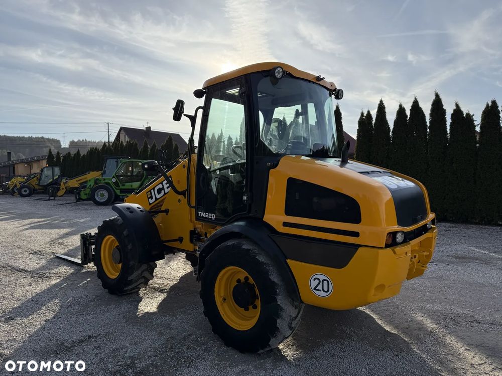 JCB TM 220 AGRI TELESKOP / 2016 ROK / TELESKOP / MAŁE GABARYTY / PIĘKNA / ZADBANA / SPROWADZONA Z NIEMIEC / PIĘKNIE UTRZYMANA / ORYGINAŁ / 180 300 310 320 330 Schaffer - 12