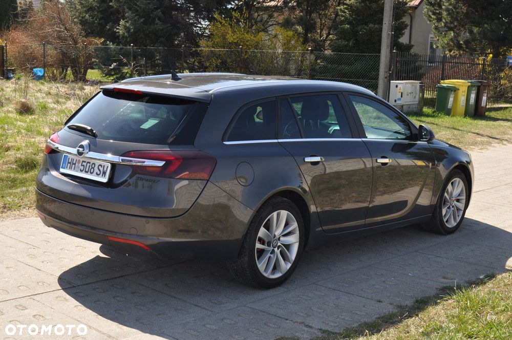 Opel Insignia - 8