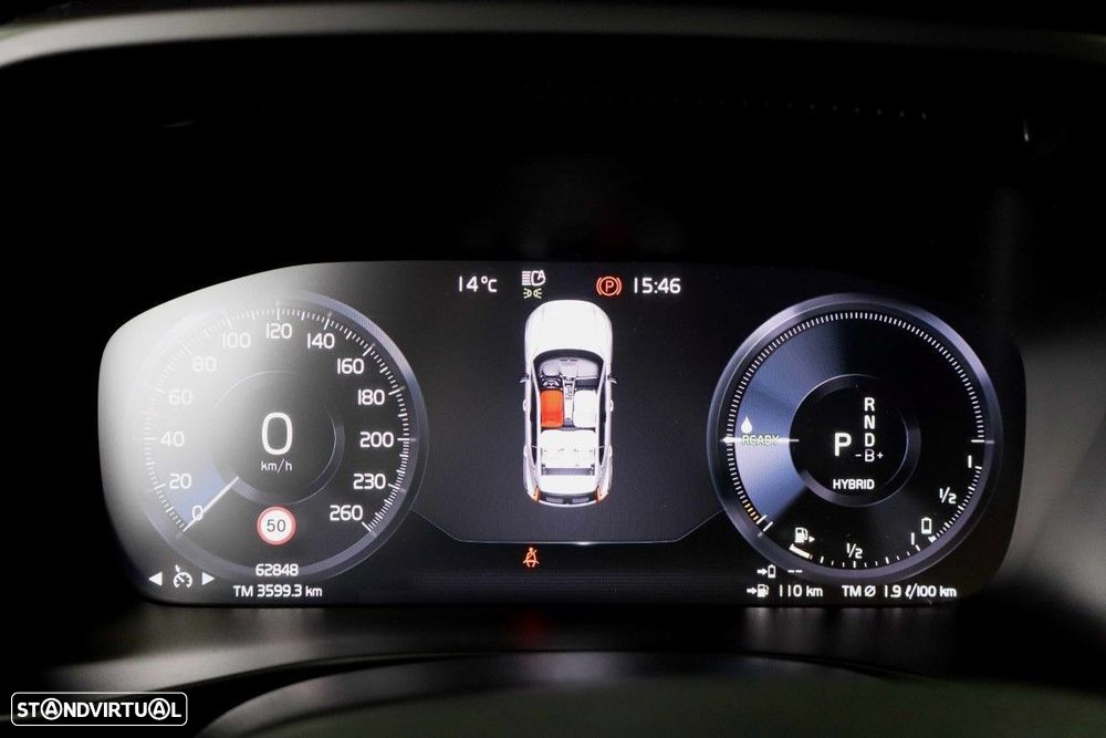 Volvo XC 40 - 33