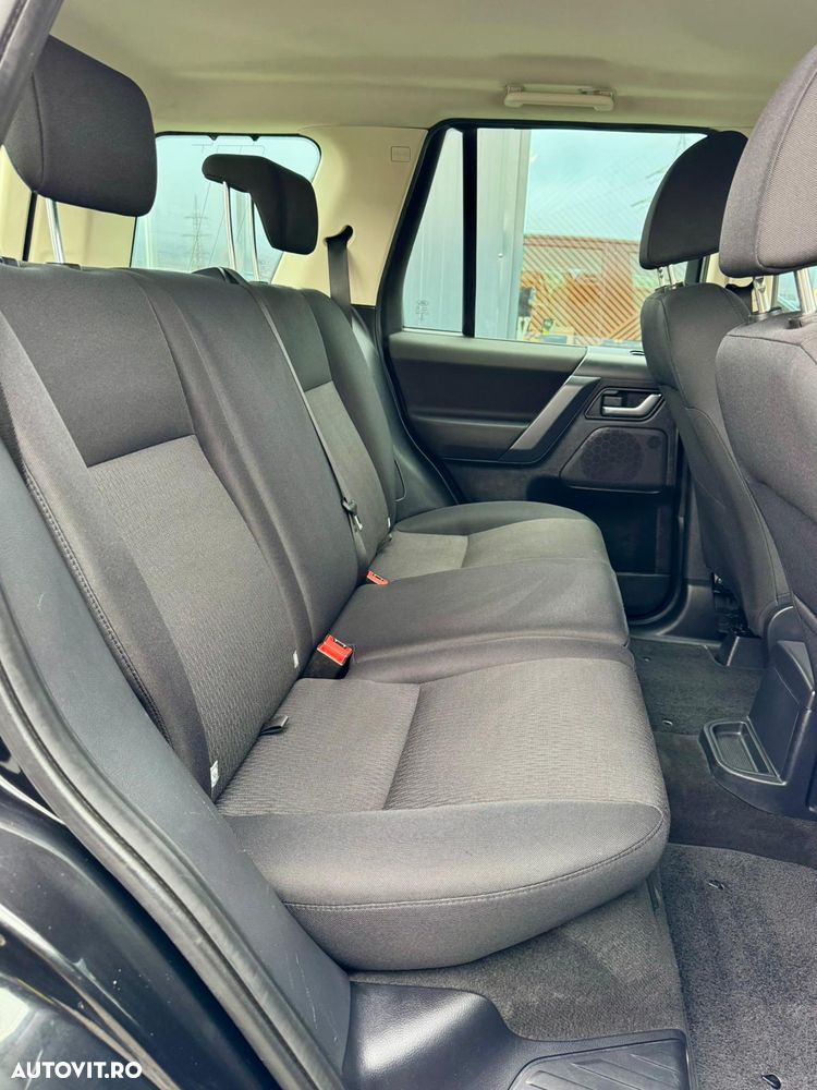 Land Rover Freelander 2 2.2L TD4 S - 25