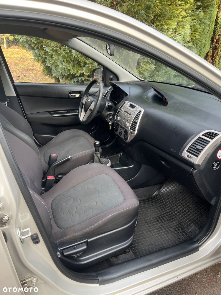 Hyundai i20 1.2 Comfort - 12