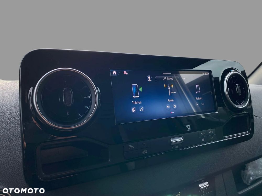 Mercedes-Benz Sprinter - 8