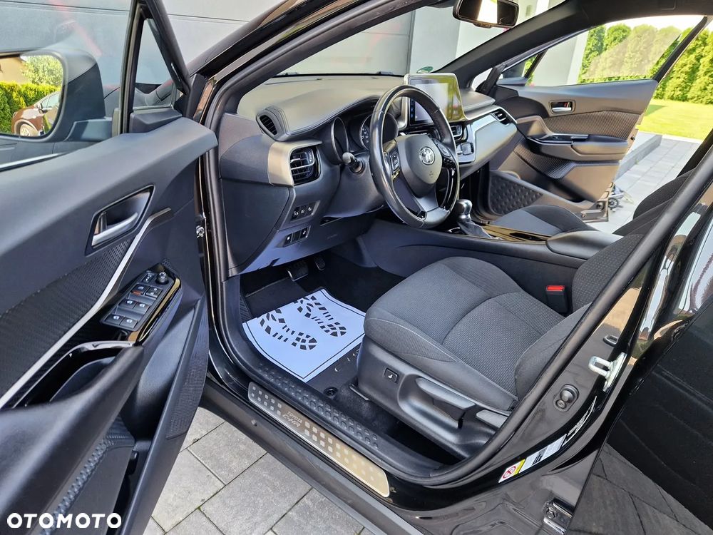 Toyota C-HR Team Deutschland - 16