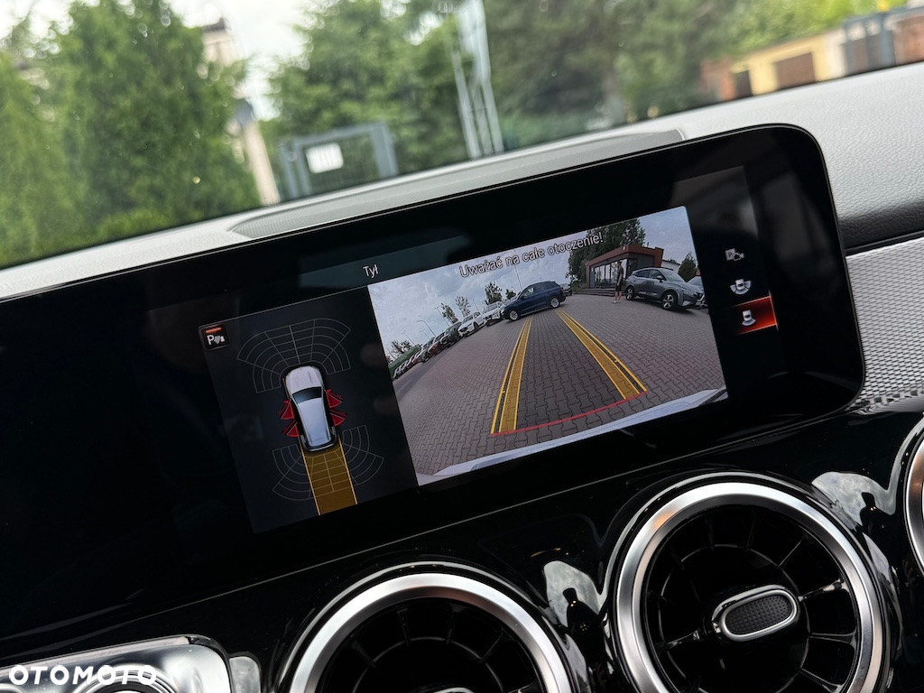 Mercedes-Benz GLB 200 d 8G-DCT - 23