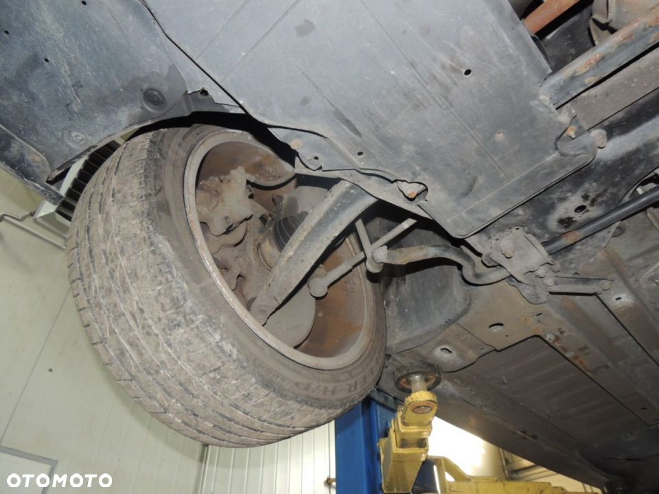 Wahacz prawy przód Peugeot RCZ - 1