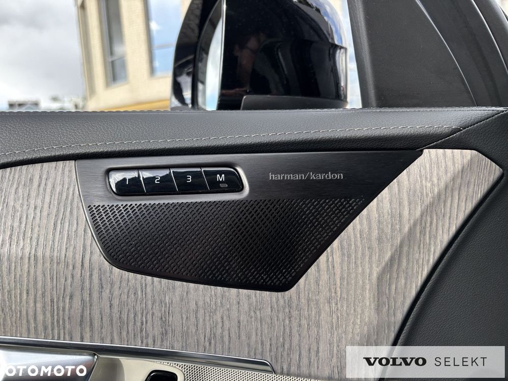 Volvo XC 90 - 20