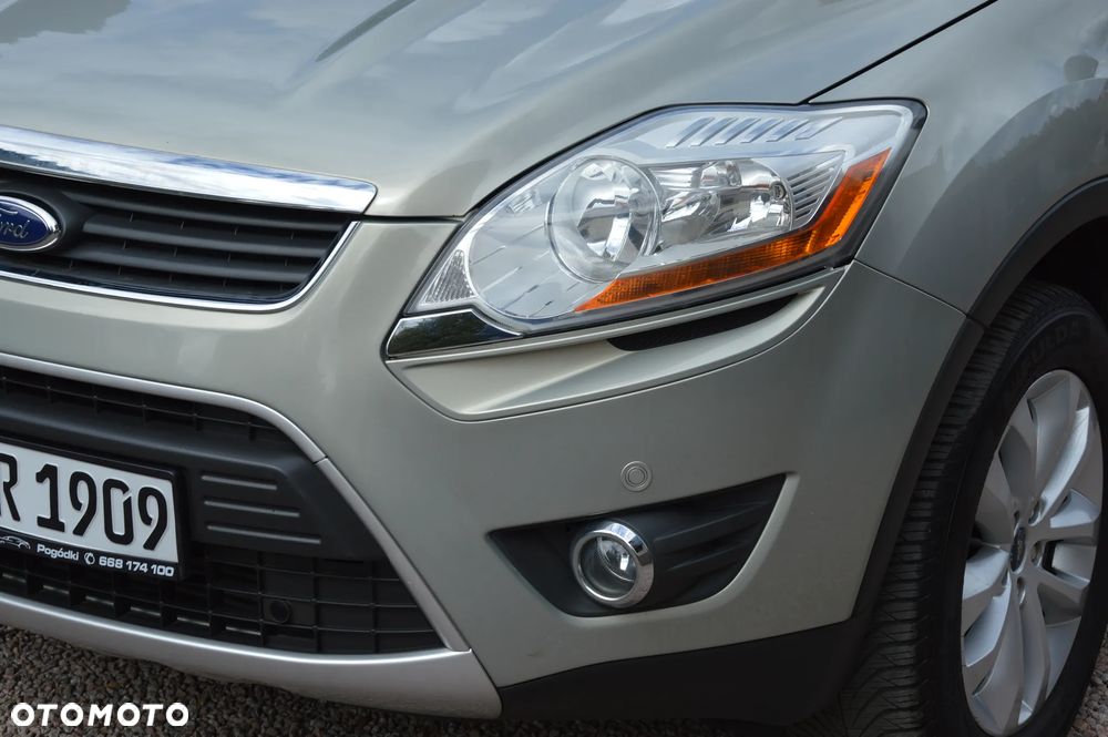 Ford Kuga - 2