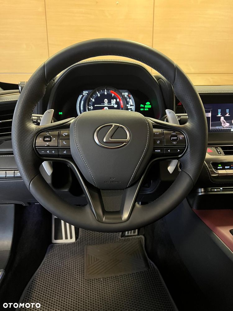 Lexus LC - 19