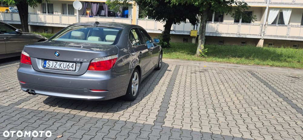 BMW Seria 5 530xi - 3